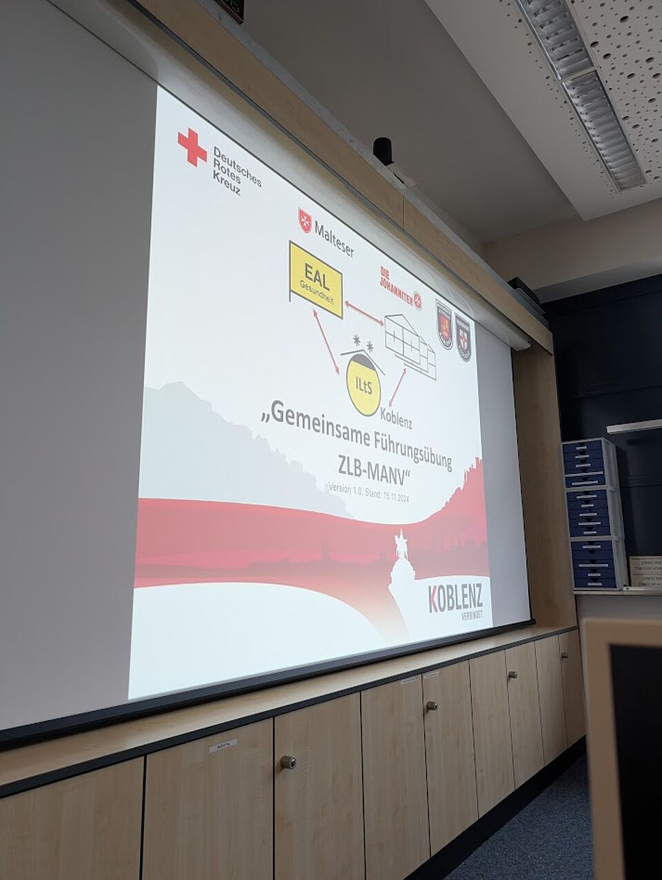 Bild Powerpoint Präsentation Podium