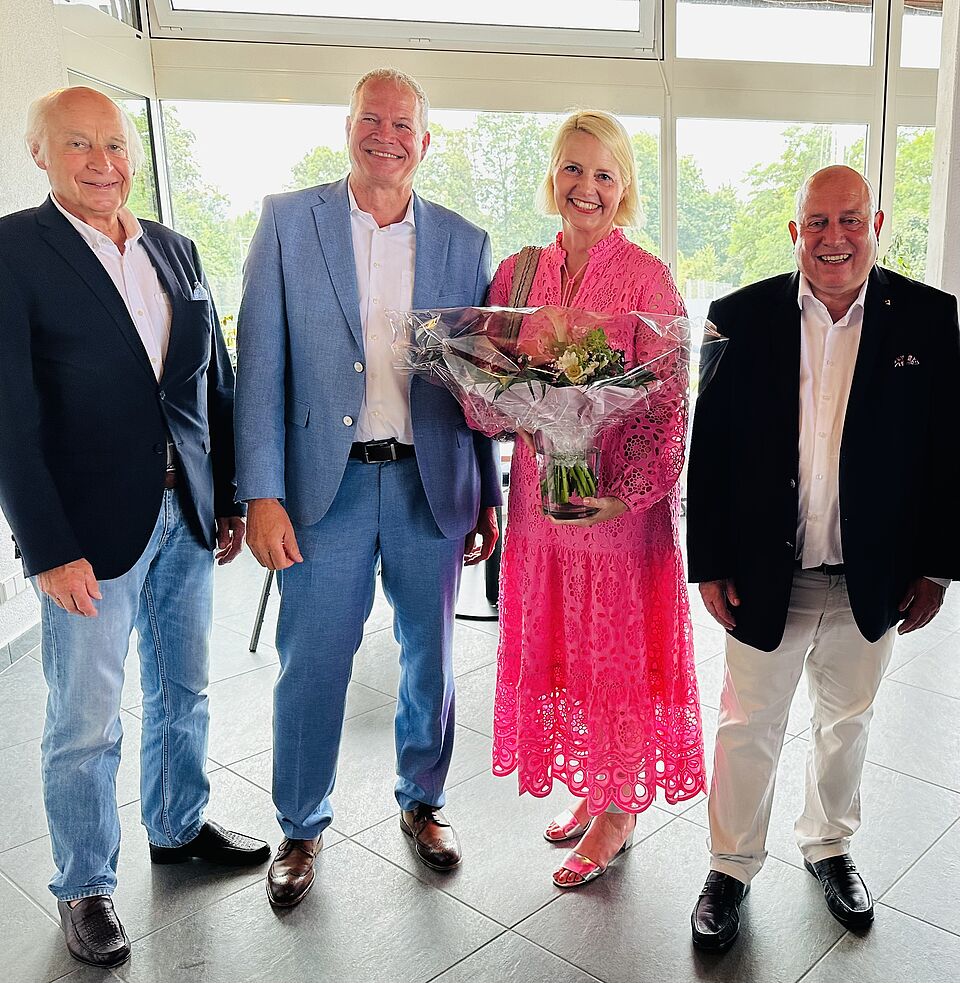 Gruppenbild mit Herrn Biewer und Herrn Maser